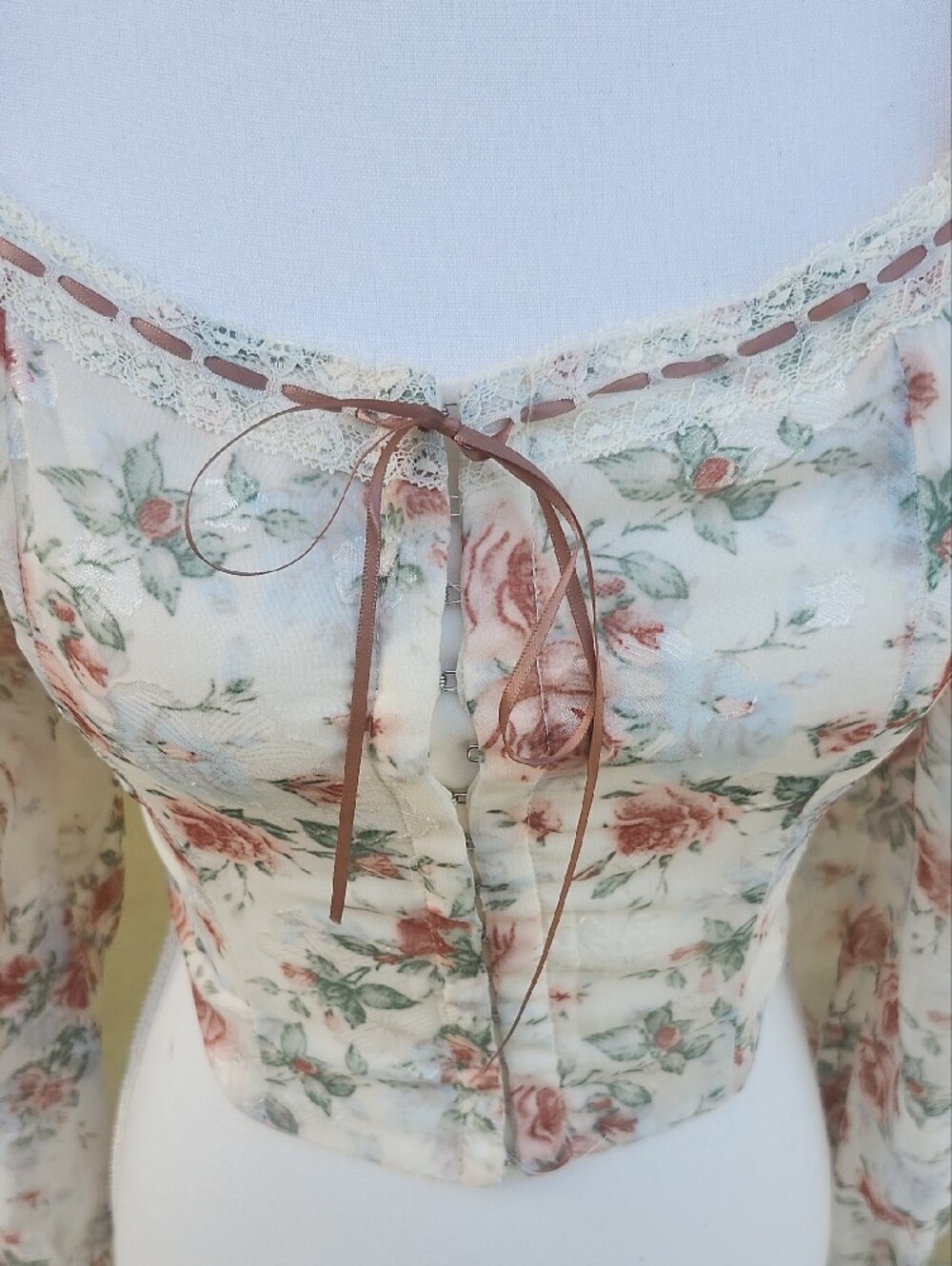 Altar'd State Cream Floral Booho Tie-Front Puff Sleeve Top - Picture 7 of 14